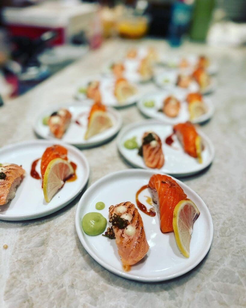 Salmon nigiri